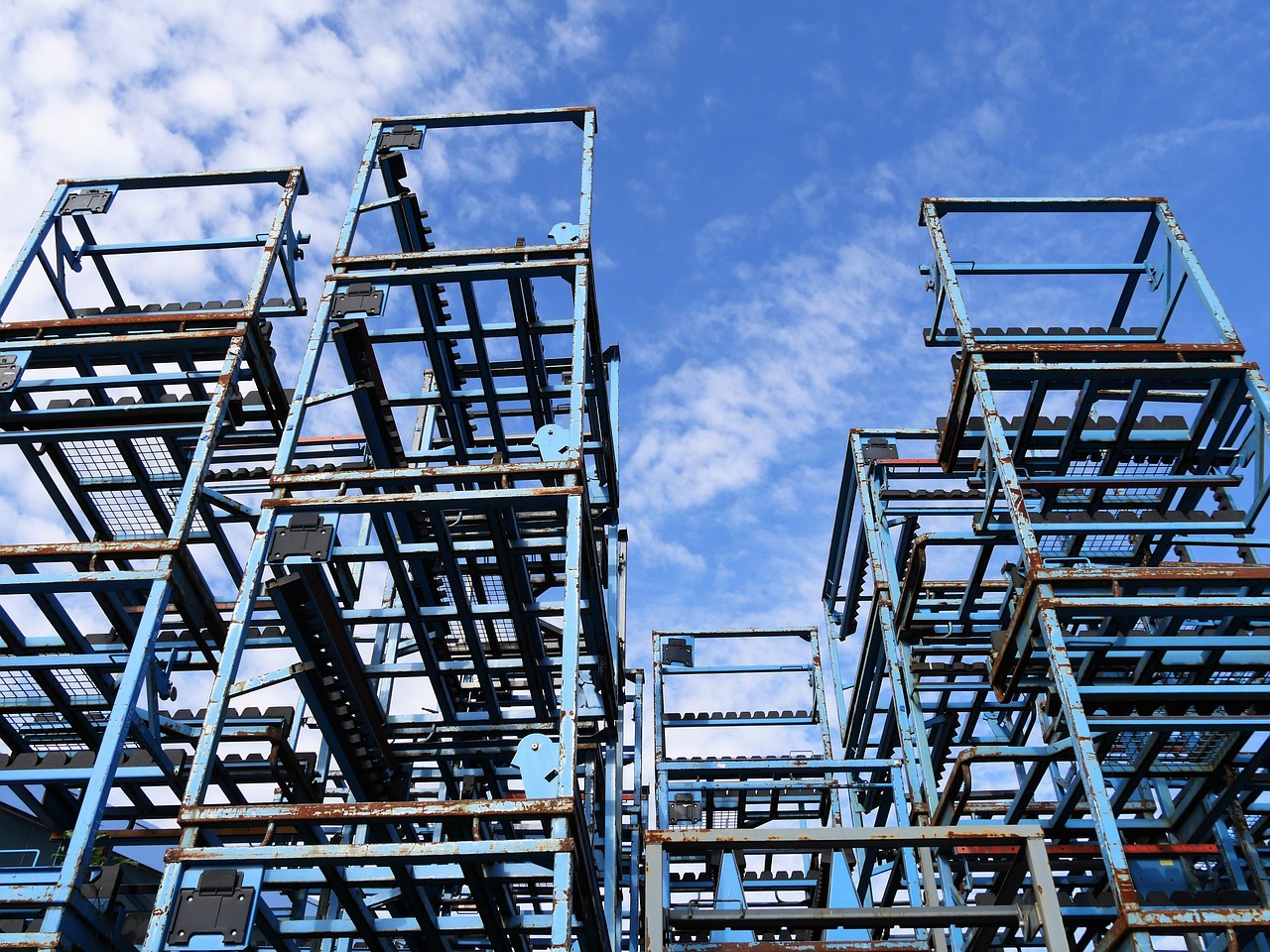 最新动态分析,601519股票行情概览